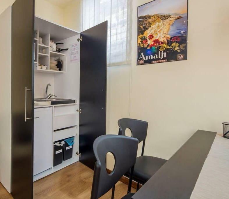 Bilocale In Centro Lejlighed Salerno Eksteriør billede